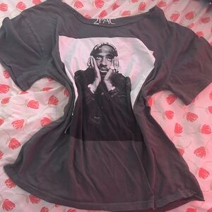 2Pac Graphic Women's Gray T-Shirt size large